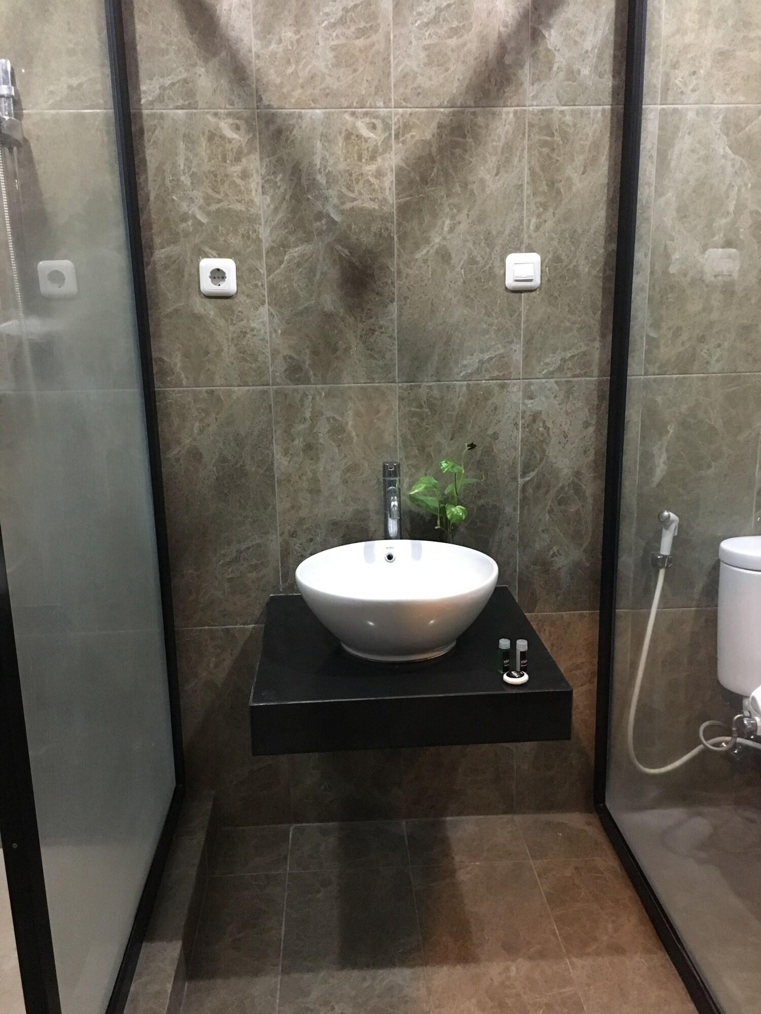 Votel Viure Hotel Jogjakarta Maguwo المظهر الخارجي الصورة