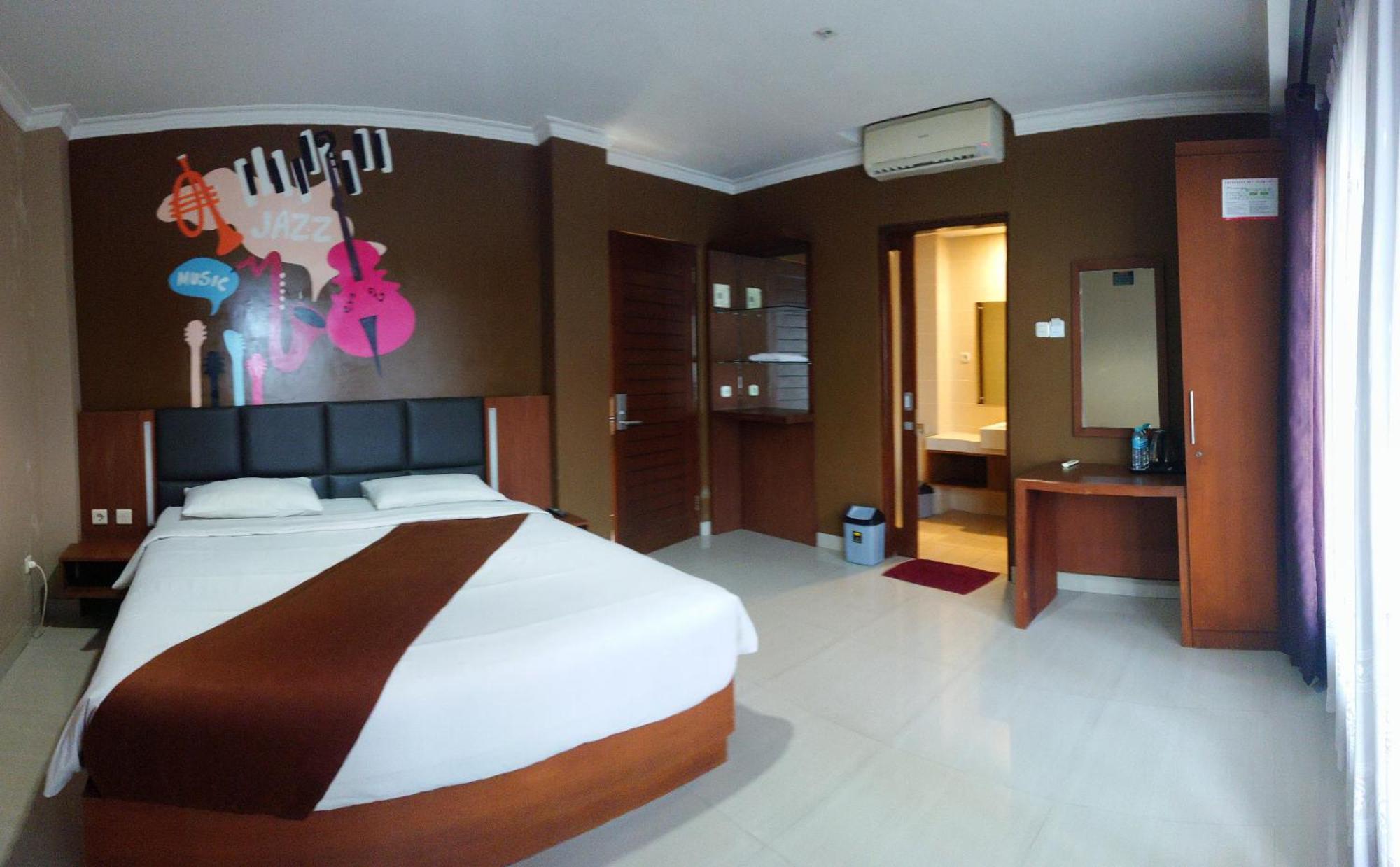 Votel Viure Hotel Jogjakarta Maguwo المظهر الخارجي الصورة