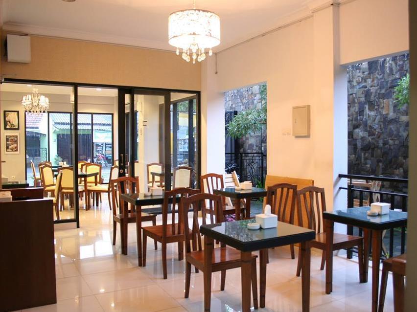 Votel Viure Hotel Jogjakarta Maguwo المظهر الخارجي الصورة